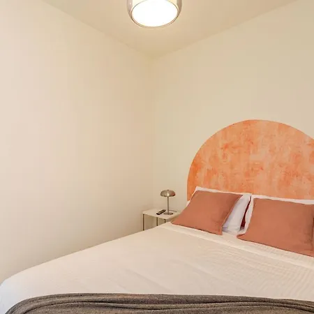 Apartment Stylish In Finikoudes 300m From The *